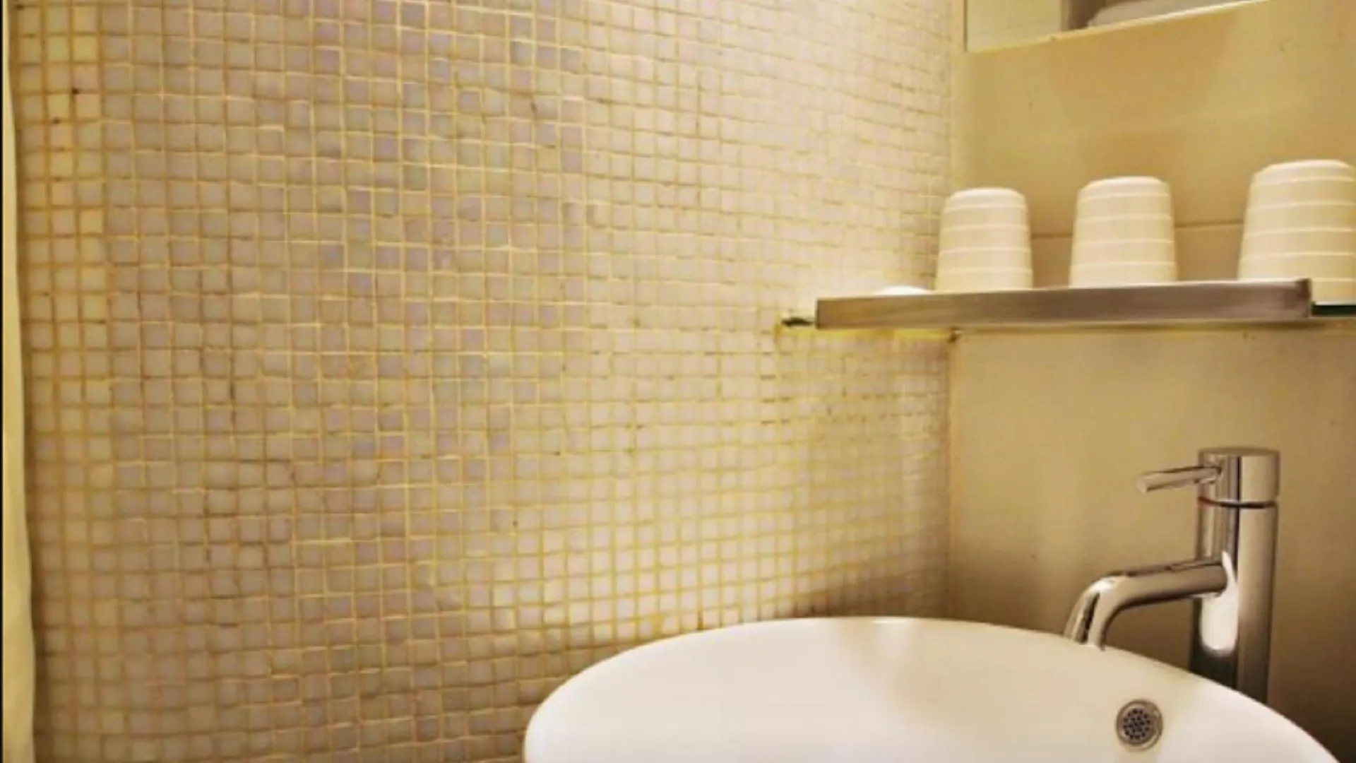 Oriental Lander Hotel Hong Kong