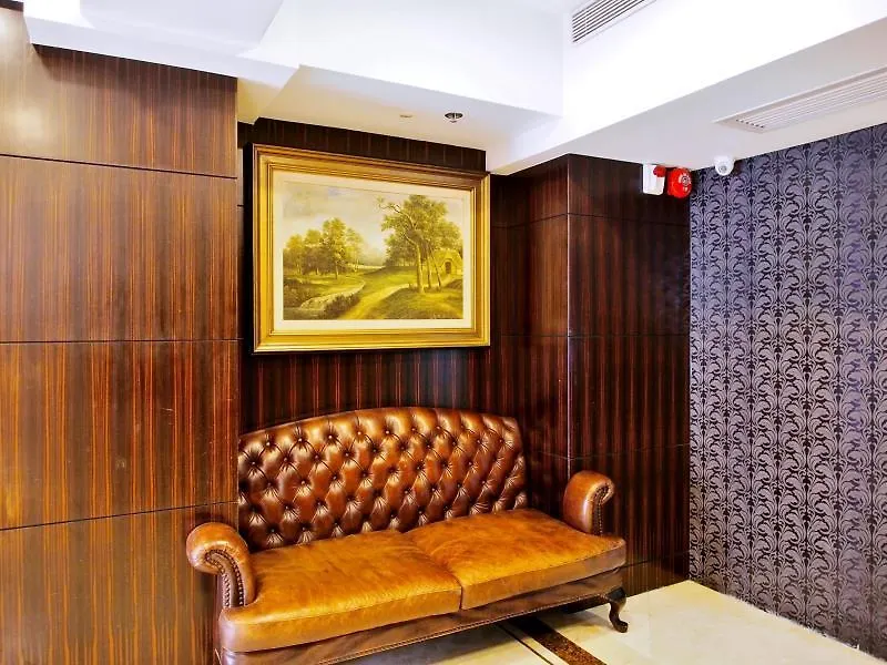 ***  Oriental Lander Hotel Hong Kong Çin