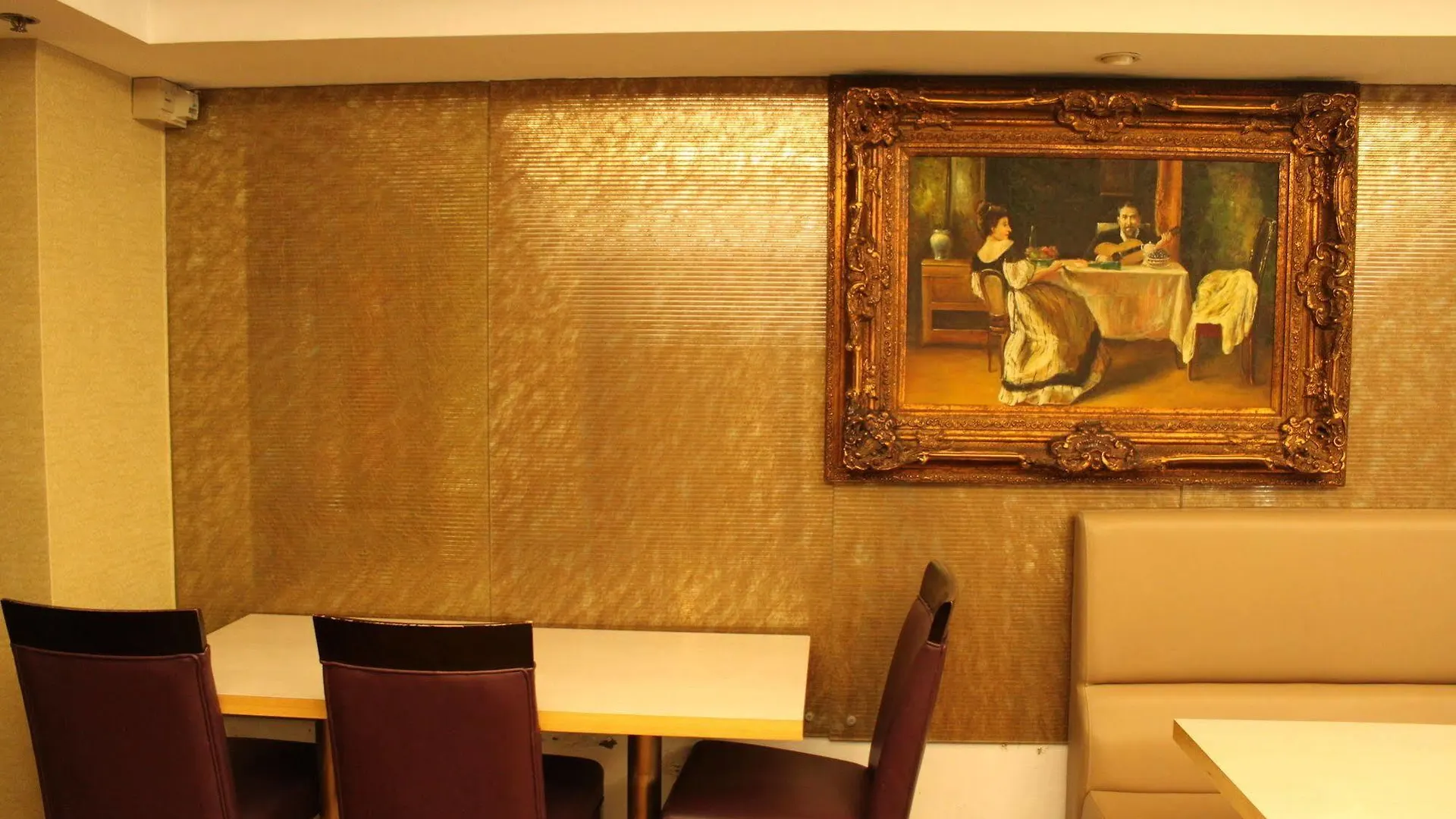 Oriental Lander Hotel Hong Kong